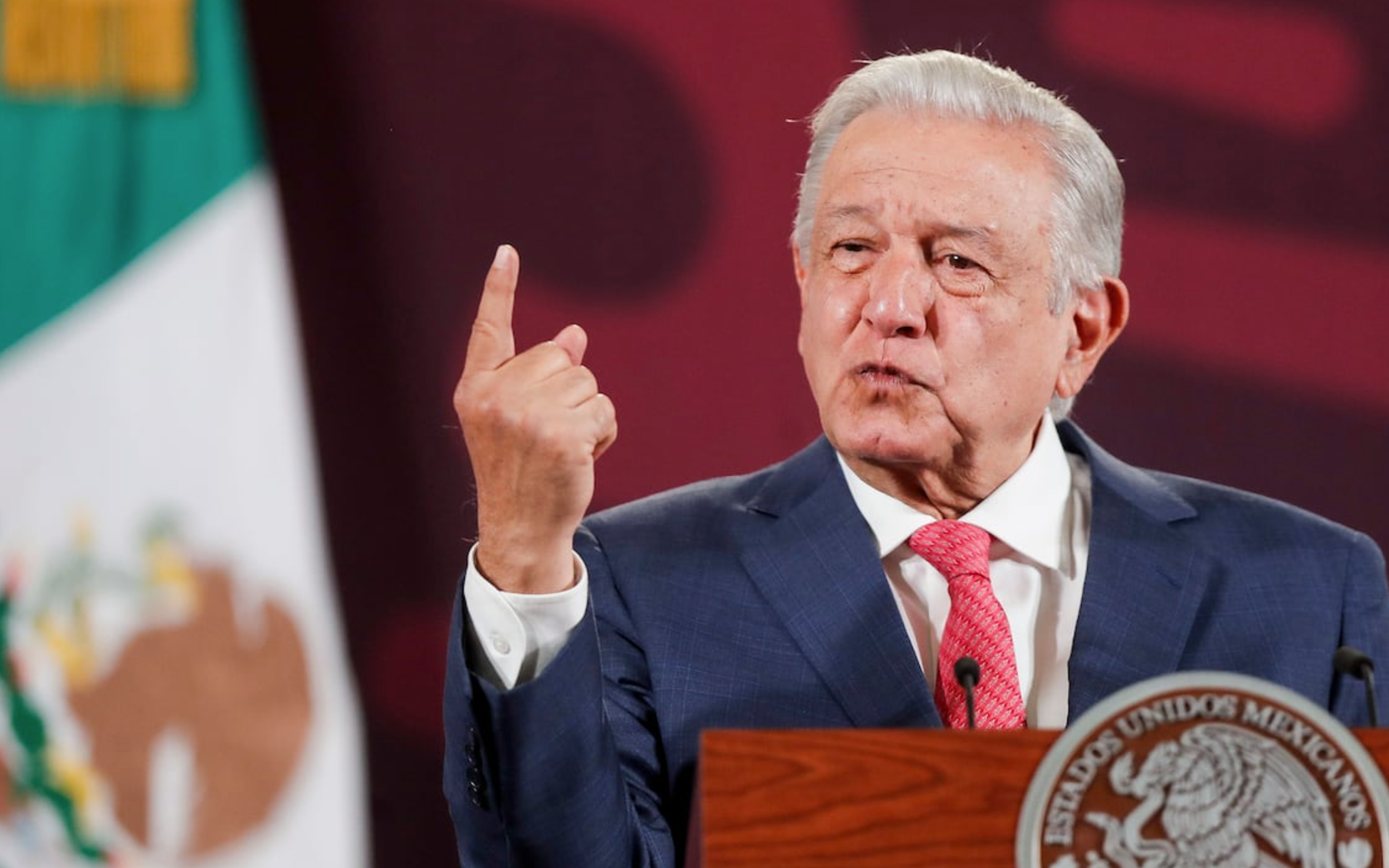 “Todo está en santa paz”: López Obrador sobre segundo debate presidencial